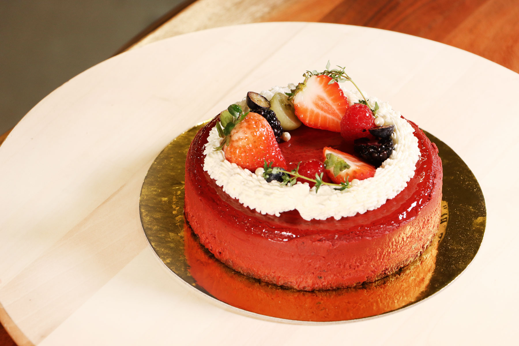 Cafe Dorothy cake